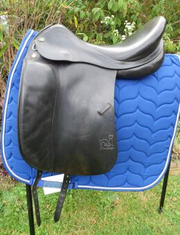 Marken- Dressursattel Prestige Appaloosa Top Dressage 17 Zoll 32er KW Italien - Bad Lausick