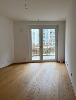 Gemütliches Studio Apartment mit Terrasse - München