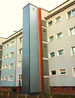 Bei VIVAWEST die Sonnenstrahlen auf dem eigenen Balkon genießen. - Marl (Nordrhein-Westfalen)