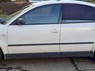 VW PASSAT Tüv 7 / 26 AHK - Kreimbach-Kaulbach