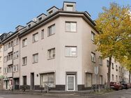 Helle, bezugsfreie 2-Zimmerwohnung in Mitten von Gremberg - WG-geeignet - Köln