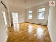 4-Raum-Wohnung im Altbau-Stil mit Balkon zentrumsnah in Aue - Aue