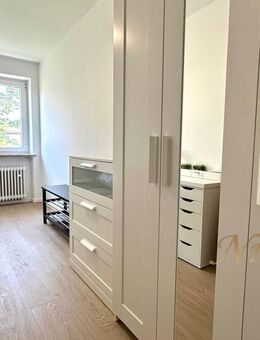 Frisch sanierte Wohnung mit WG Konzept - 5,5 % Rendite / Faktor 18 - München