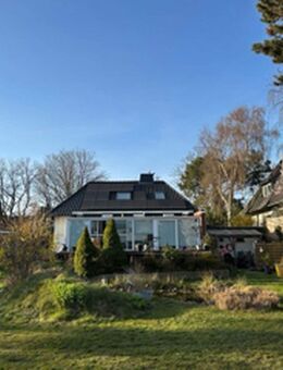 Schöner, freistehender Bungalow im Nedderland in Oberneuland - Bremen