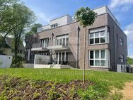 Souterrain-Mietwohnung: Terrasse, Gartenfläche und PKW-Stellplatz! - Bergheim (Nordrhein-Westfalen)
