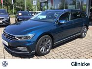 VW Passat Variant, 2.0 TDI Elegance R-Line, Jahr 2022 - Witzenhausen