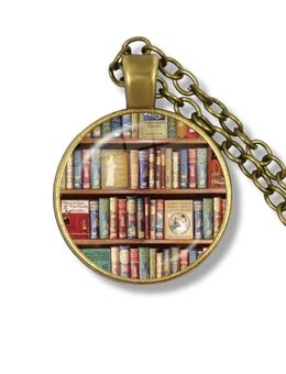 Bücher Bibliothek Motiv Anhänger Schmuck Halskette Buchregal Buch Halsschmuck 8,90 €* - Villingen-Schwenningen
