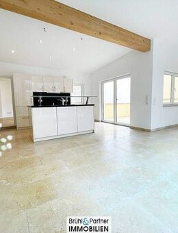 Kernsaniertes Stadthaus mit Atrium und 2 Balkone in ruhiger Lage - Einliegerwohnung zum vermieten - Nierstein