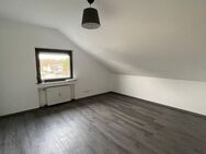 Attraktive 2,5-Zimmer-Wohnung zu vermieten - Bergisch Gladbach