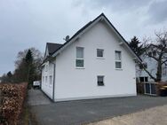 Neuwertiges Zweifamilienhaus in guter Lage von Roetgen - Roetgen (Tor zur Eifel)