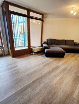 Gemütliche, möblierte Wohnung mit Balkon in Schniegling, Nürnberg - Nürnberg