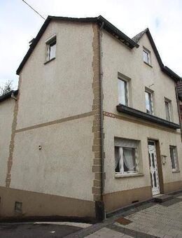 Gepflegtes renovierungsbedürftiges Einfamilienhaus 200 m² schöner Garten Zentrum von Linz Ruhiglage - Linz (Rhein)