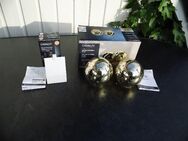 Casalux LED-Glaskugeln 2er-Set+LED Weihnachtsfigur Haus neu zusammen 4,- - Flensburg
