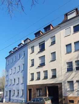 Mehrfamilienhaus mit großem Erweiterungspotenzial und atemberaubendem Blick über Saarbrücken - Saarbrücken