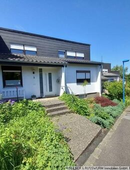 Charmantes, gepflegtes Reihenhaus mit idyllischen Gartengrundstück - Waldbronn