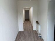 Kernsanierte Erdgeschosswohnung mit elektrischer Garage - Modernes Wohnen in Top-Zustand - Malsch (Landkreis Karlsruhe)