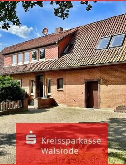 Großzügiges Wohnhaus mit zwei Wohneinheiten auf traumhaftem Grundstück in Groß Eilstorf - Walsrode