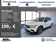 VW Tiguan, 2.0 TDI URBAN SPORT, Jahr 2022 - Offenbach (Main)