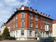 ELEGANTER ALTBAUCHARME TRIFFT MODERNES WOHNGEFÜHL // 2024 sanierte Wohnung mit Balkon in Toplage - Leipzig