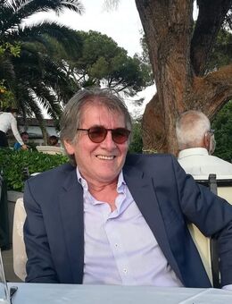 Suche eine sympathische Lady für Freizeit und Urlaub. - Frankfurt (Main)