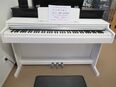 Yamaha-Digitalpiano/Klavier YDP-165 WH gebraucht in 52385