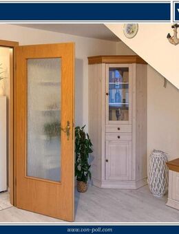 Modernisierte Dachgeschosswohnung in Bestlage - stilvolles Wohnen in der Kieler Innenstadt - Kiel