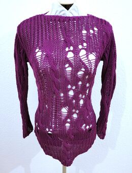 Y2K Strickpullover mit Löchern | Cut-Out, lila, Größe XS - S - Dresden
