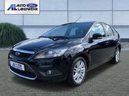 Ford Focus Ghia 2.0 LAGERABVERKAUF AHK Bi-Xenon Mehrzonenklima Keyless Notbremsass. Temp Kollisionswarner - Holdorf (Niedersachsen)