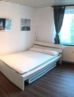 Neuwertige und möblierte Wohnung in Kleefeld (in der Nähe MHH) - Hannover