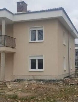 Müncheberg, EFH Villa,160qm Wohnfläche, 5 Zi, 300 m² Grund, Kamin, Sauna, EBK, Terrassen, Balkone, Luxusbau,plus Provision - Müncheberg