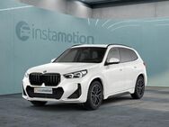 BMW X1, sDrive18i Steptronic M Sportpaket, Jahr 2023 - München