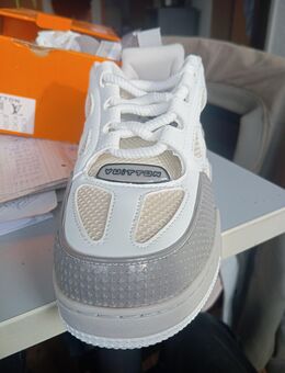 Louis Vuitton Sneaker Größe 43 Neu - Neresheim Zentrum