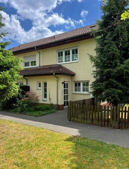 Kapitalanlage! Vermietetes Reihenendhaus mit Terrasse und PKW-Stellplatz in Lich - Ober-Bessingen - Lich