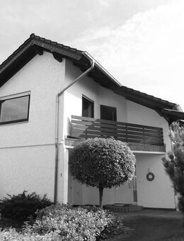 Ruhige, familienfreundliche Liegenschaft mit Kamin - Ihr Wohlfühlzuhause wartet! - Linsengericht