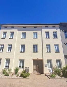 Großzügige 2-Zimmer-Wohnung mit Terrasse! - Brandenburg (Havel)
