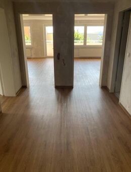 Wohnung mit Weitblick, wenige Gehminuten zum Stadtwald und Schillerpark in Völklingen, Nordring 73 - Völklingen