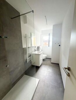 Erstbezug nach Kernsanierung | 2-Zimmer-Wohnung mit Balkon & Einbauküche | Zentral in Cannstatt - Stuttgart