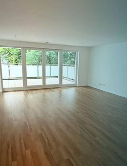 Weitläufige 3-Zimmer-Neubauwohnung mit großem Balkon! - Solingen (Klingenstadt)