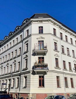 Familienwohnung mit Balkon und Park vor der Tür - Leipzig