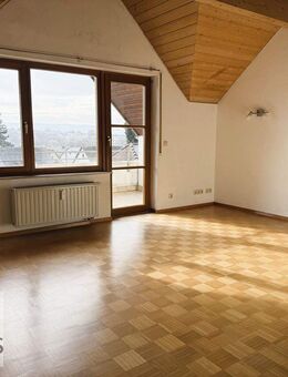 Stilvolle Maisonette-Galeriewohnung im Herzen von Öhringen - Öhringen