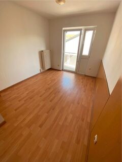 Gemütliches 1-Zimmer-Apartment mit Balkon in Mainz-Kastel vom Eigentümer zu vermieten [HMR-O24E11]