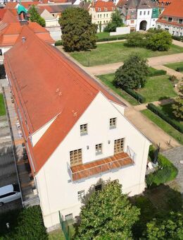 +++ Hochwertig ausgestattete 3-Zi-Wohnung mit Balkon, EBK, Parkett uvm. in Brandis +++ - Brandis