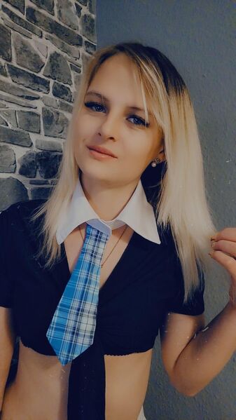 Neu 🌹 sexy Paula aus Ungarn 🌹 blondes Girl verführt Dich in den 7. Himmel 🌹