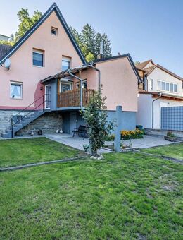 Kleines, feines Eigenheim mit viel Grünfläche - Billigheim