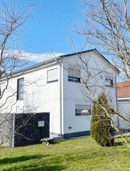 Modernes Einfamilienhaus Baujahr 2015 mit Wärmepumpe in Pfaffenhofen - Pfaffenhofen (Roth)