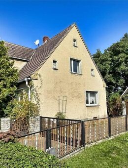 Charmantes EFH mit Entwicklungspotenzial & großem Garten im Grünen - Thiendorf