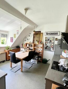 3-Zimmer-Dachgeschosswohnung in zentraler Lage von Saarlouis - Saarlouis