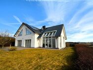 RESERVIERT Schöne, geräumige Villa mit Garten, Terrasse, Garage und einzigartigem Ausblick in Stadtkyll RESERVIERT - Stadtkyll