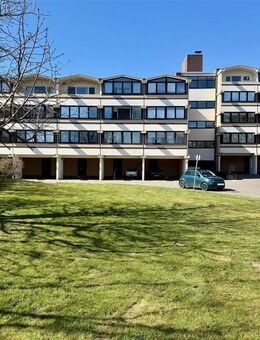 Bezugsfreie 1-Zimmer-Whg. mit Aufzug, Balkon und Stellplatz nah am Strand // Schönberg, Kalifornien - Schönberg (Holstein)