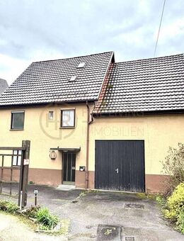 Sanierungsbedürftiges Einfamilienhaus im Zentrum von Ostfildern-Nellingen - Ostfildern